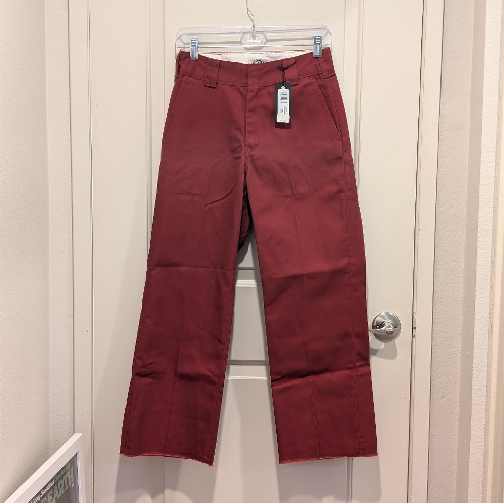 Dickies Women's Cropped Ankle Pants  Dark Rust Size 0